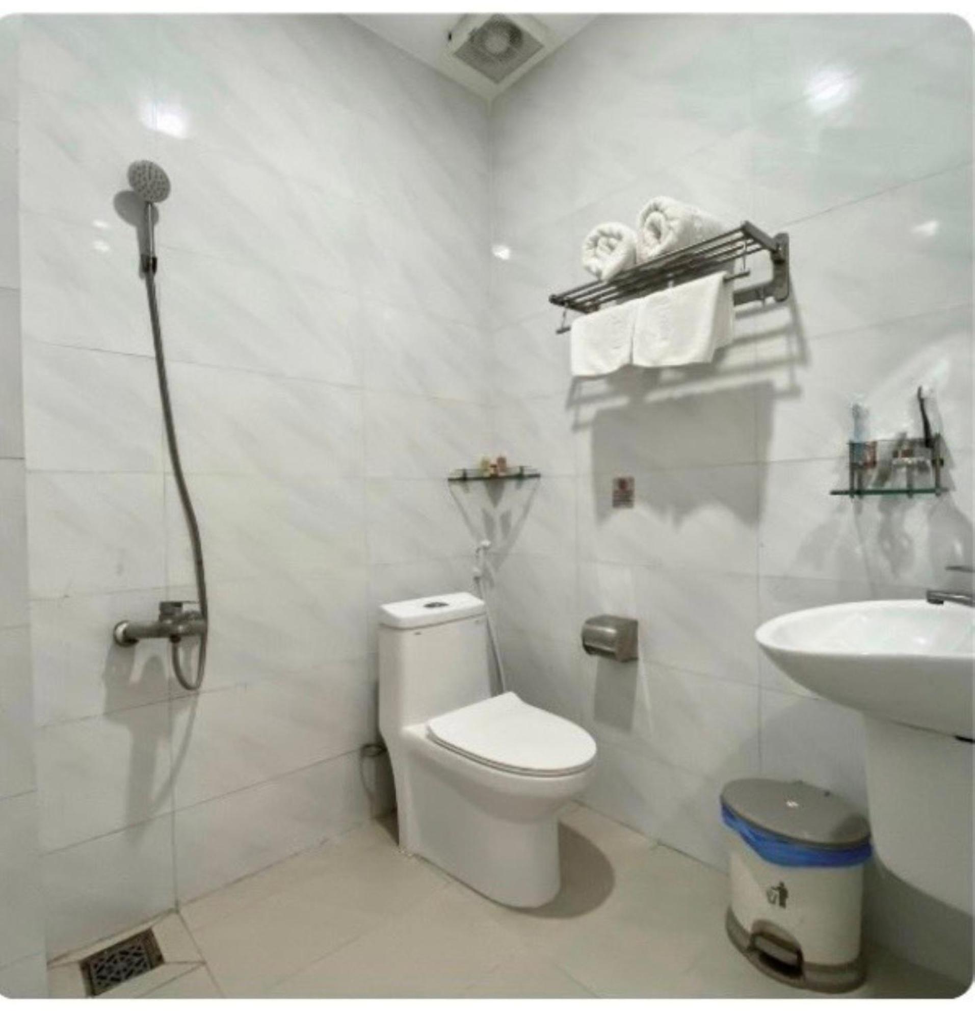 Cu Lao Thu Bien Dong Hotel Dao Phu Quy מראה חיצוני תמונה